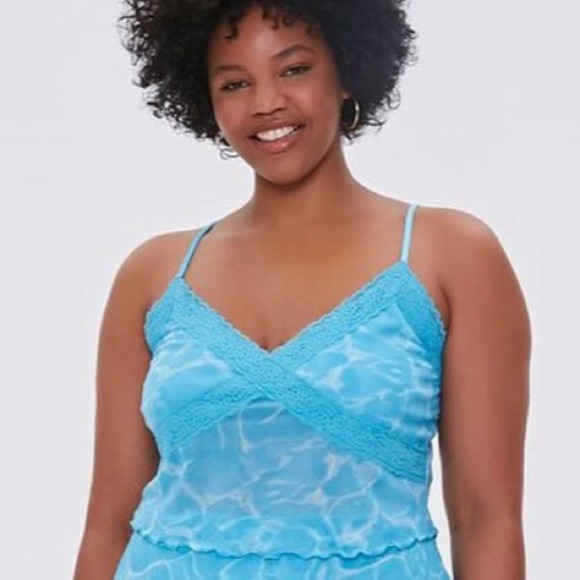 SOLD 💕NWT Forever 21+ Water Print Lace Trim Cami - Picture 5 of 12